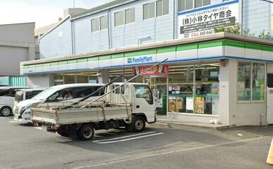 ファミリーマート鶴見寛政町店