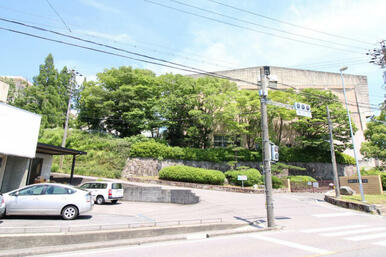 東郷町立東郷中学校