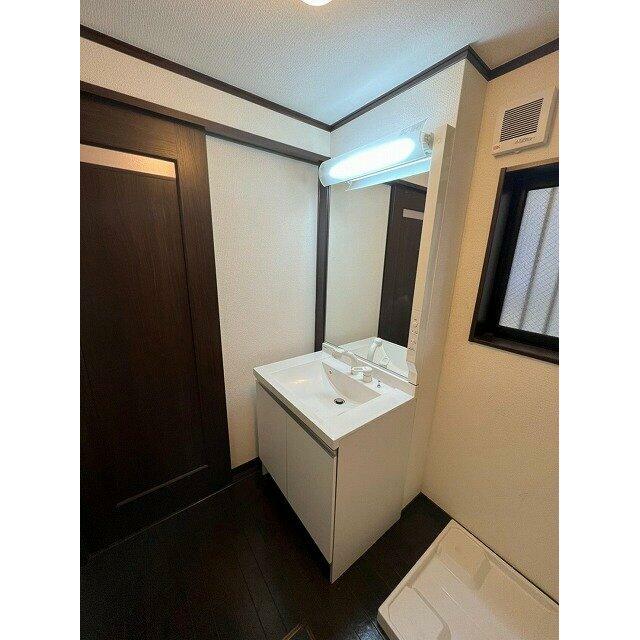 あの支度に嬉しい洗髪洗面化粧台