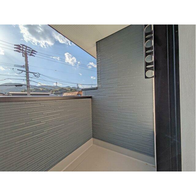 用途多様なバルコニーです。※撮影：1/14