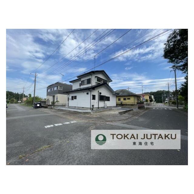 北側・西側約6M幅員の公道角地。車の出し入れもスムーズに行えます＾＾