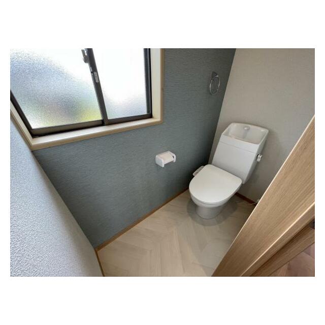 各階にトイレを完備！ゲスト用と使い分けもできますね＾＾