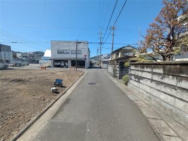 幅員約4ｍの前面道路