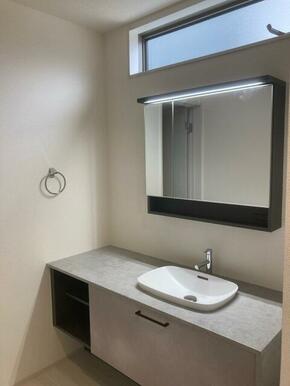 お気に入りの洗顔＆歯磨きアイテムで毎日を楽しく清潔に（1号棟）