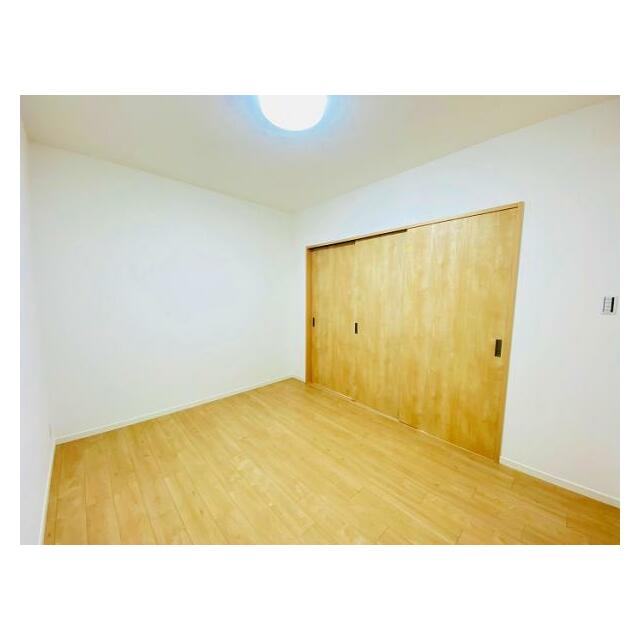 「中洋室」約6帖ございます。