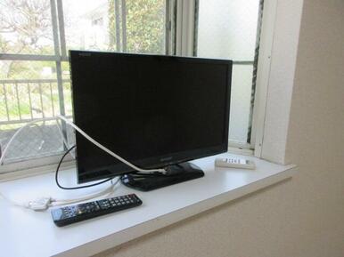 液晶テレビ