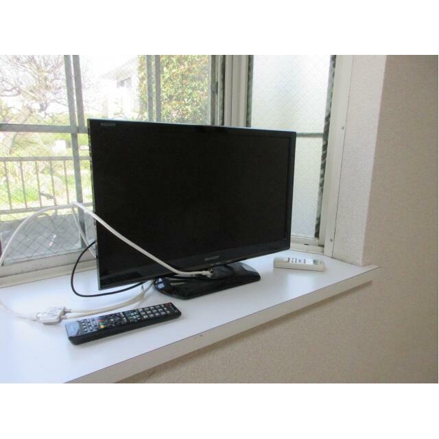 液晶テレビ