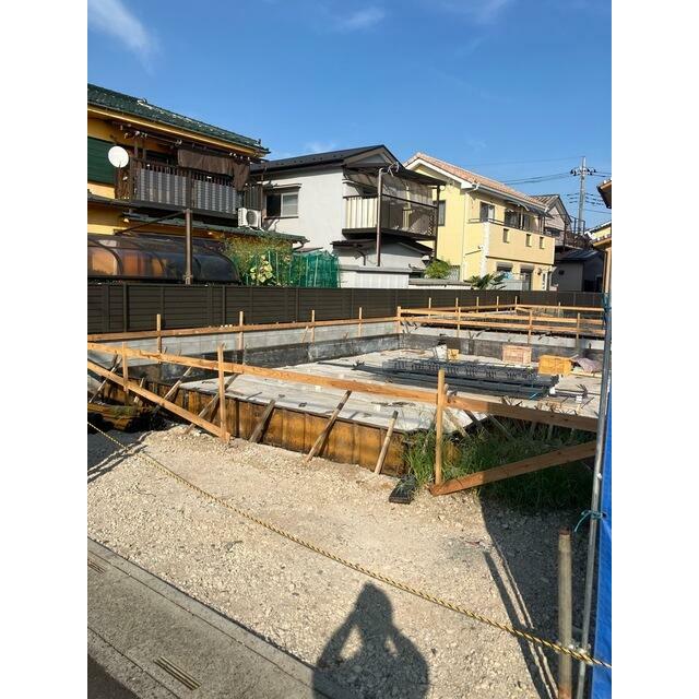 日を重ねるごとにこの佇まいに愛着が湧いてきそう（1号棟）