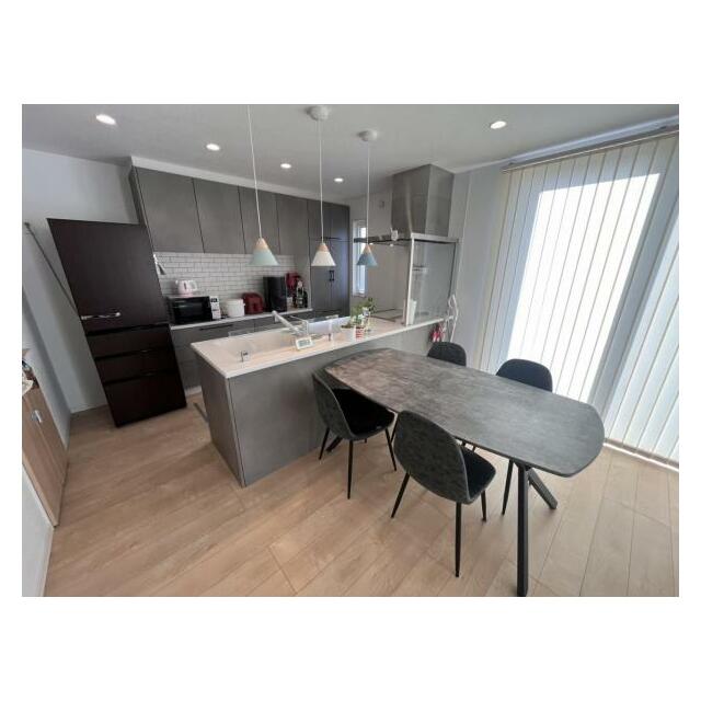 家族が集まり、何気ない出来事も気軽に話せる明るい空間＾＾