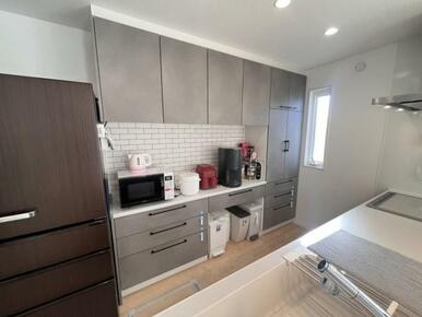 家電や食器、食品もすっきり片付きます！