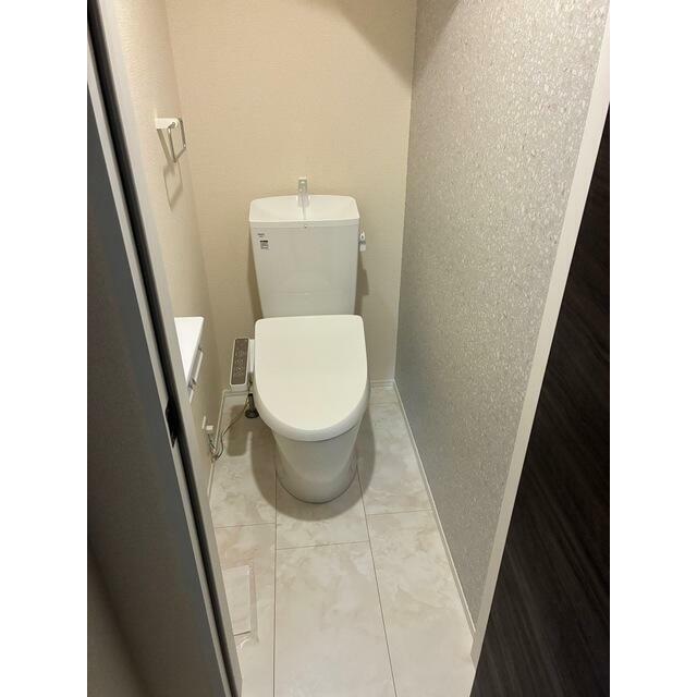 見落としなしで隅々チェック。トイレは家を映す鑑となります。（5号棟）