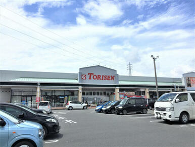 とりせん大間々店