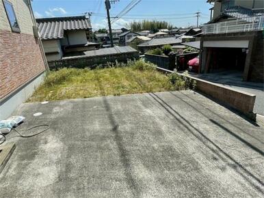 家庭菜園やガーデニングができるお庭もあります