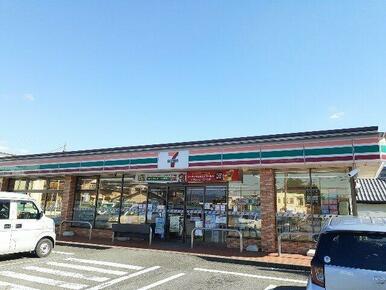 セブンイレブン　天間西店まで350m