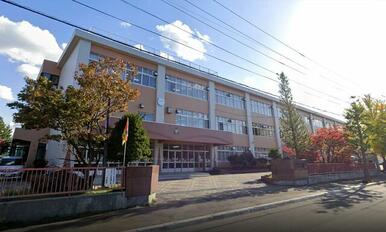 札幌市立新陵小学校