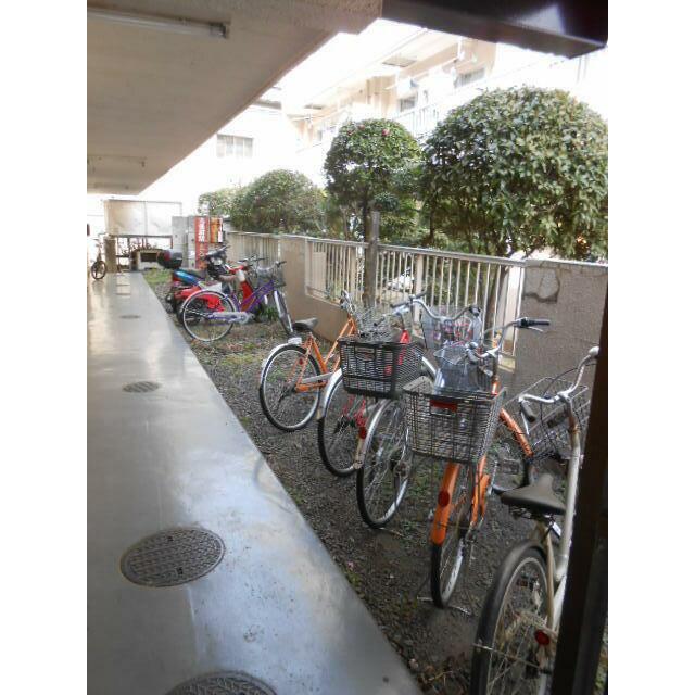 駐輪スペースあり