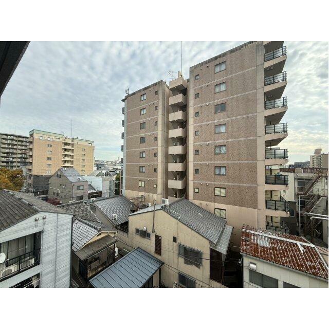 バルコニーからの南側眺望です。（2025年12月現在）