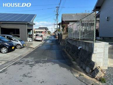 前面道路含む現地写真