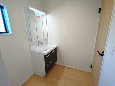 ２号棟　洗面脱衣室