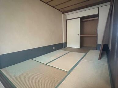 和室は約４．５帖のスペースがあります。
