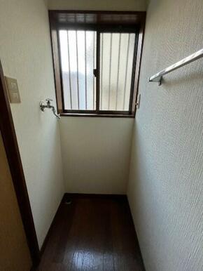 ＊参考写真＊室内洗濯機置き場です