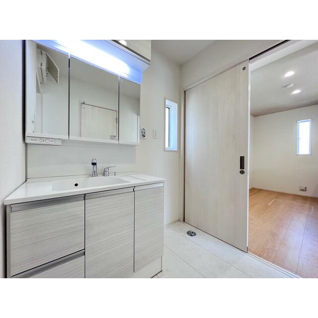 detached 飛高町栄