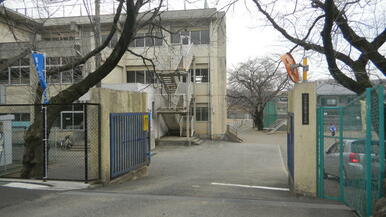 由井第３小学校