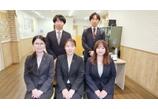 情報提供会社