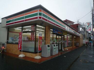 セブンイレブン 板橋赤塚中央通り店（479m）