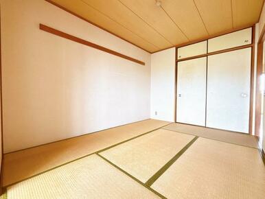 和室　別角度