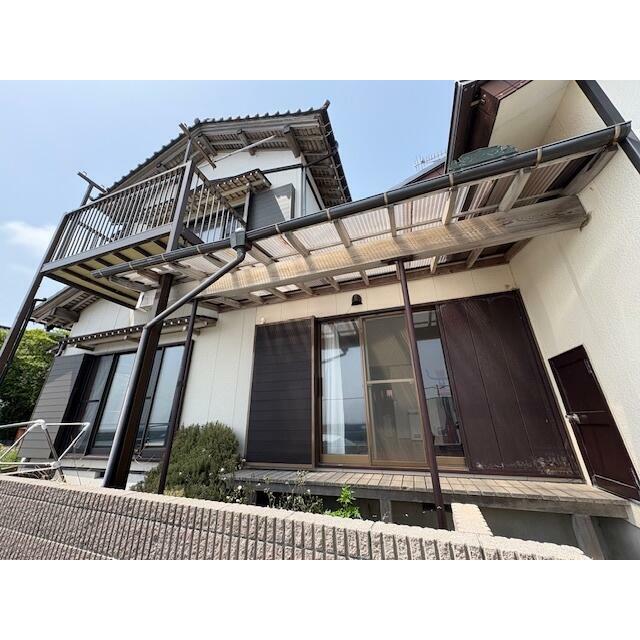 陽当たりの良い東南道路面！釣り好きの方にはたまらない住環境！！