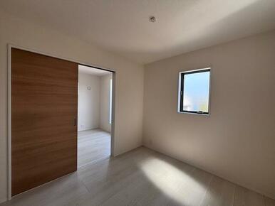 お持ちの家具の配置を考えると洋室のお部屋が暮らしやすいという方に（1号棟）