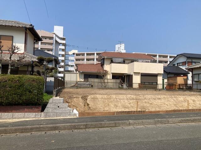 物件画像 福津市 若木台２丁目 (東福間駅) 2階建 4LDK