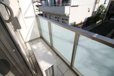 【バルコニー】南西向きのバルコニーになります♪