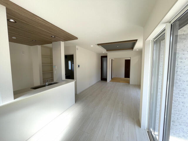 物件画像 遠賀郡水巻町 猪熊１丁目 2階建 4LDK