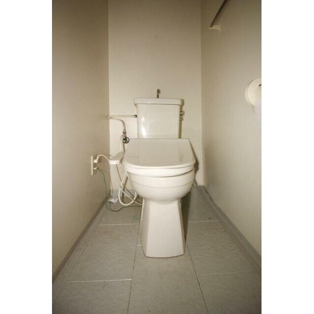 トイレ温水洗浄便座