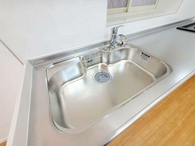 キッチン(水栓交換済みです)