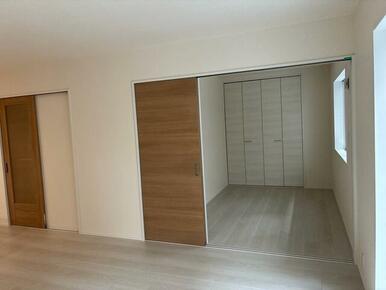 お持ちの家具の配置を考えると洋室のお部屋が暮らしやすいという方に（1号棟）