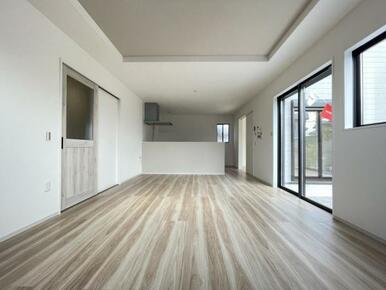 リビングは家族みんなが集まり何気ない出来事も気軽に話せる明るい空間＾＾