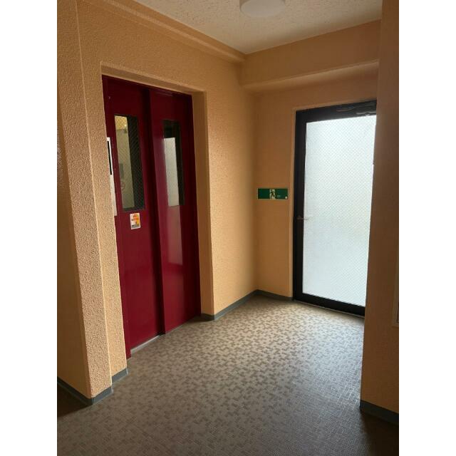 エレベーター