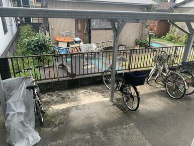 自転車置き場