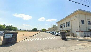 富山市立蜷川小学校