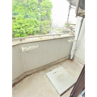 風通し良好なバルコニー