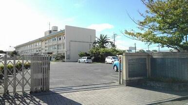 三佐小学校