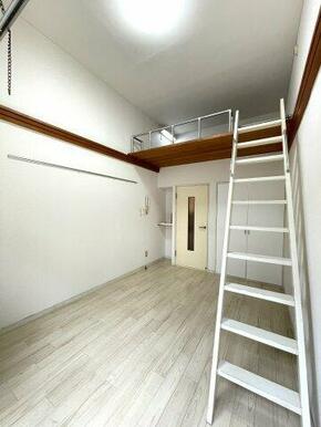 ※クリーニング前の写真になります。