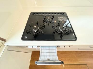 コンロ新品交換済み