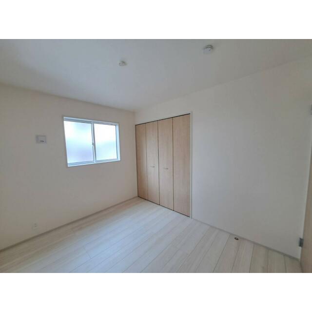 【1階洋室】ゆったり過ごせる居心地の良い洋室です！