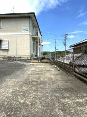 駐車場完備です