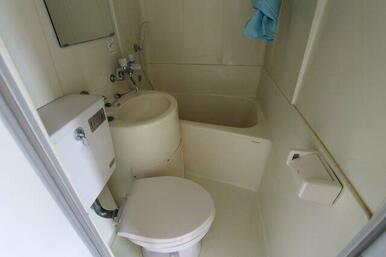 シンプルで使いやすいトイレです