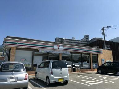 セブンイレブン二丈深江店